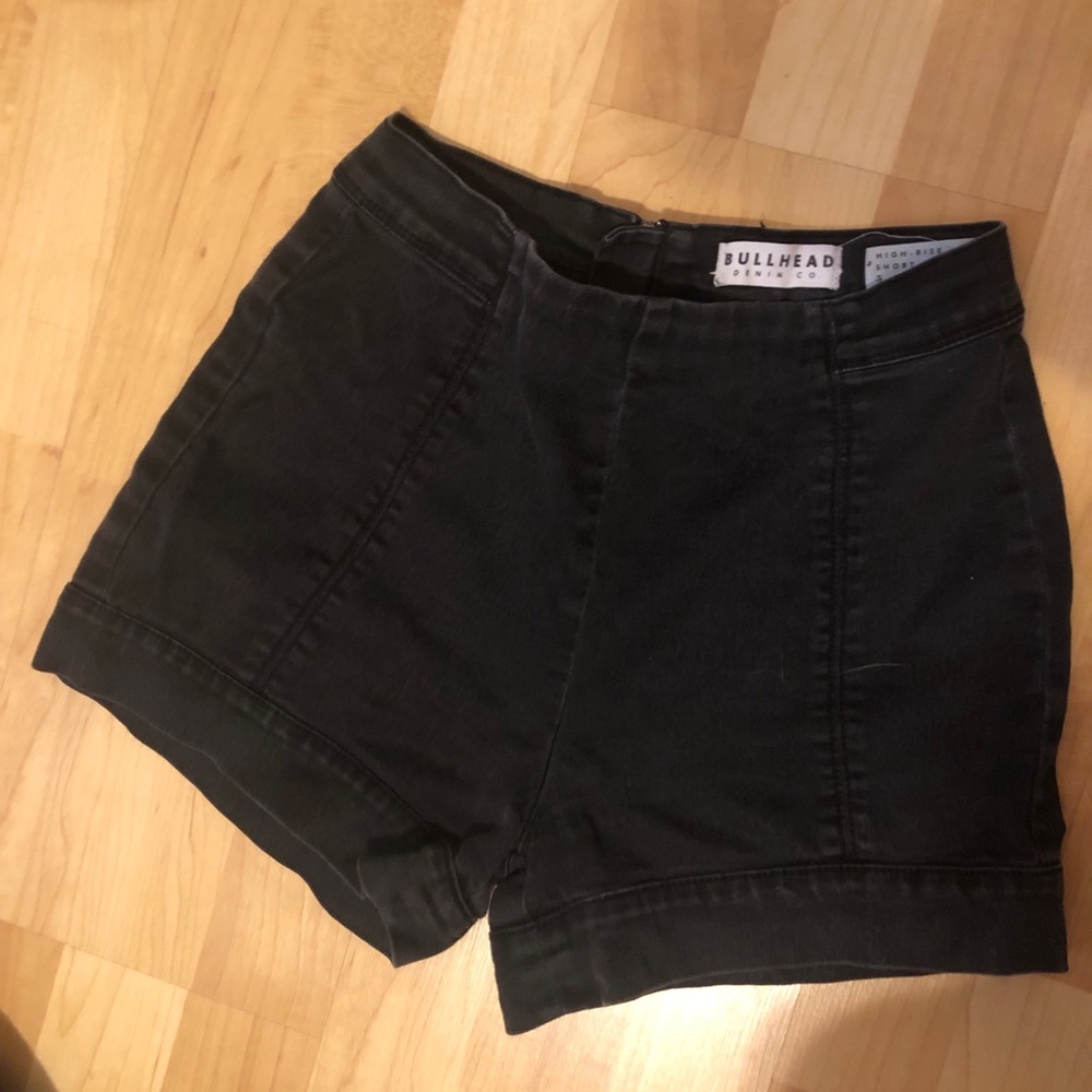 Pacsun zip up shorts black size 5